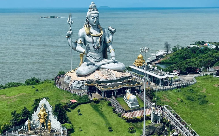 Karnataka Tourism Om Beach - Half Moon Beach - Yana Caves - Mirjan Fort - Murdeshwar Temple - Sri Krishna Temple 