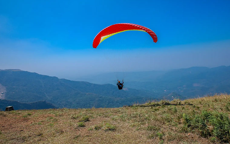 Kurishumala - Murugan Mala - Thangalpara - Vagamon Pine Forest - Vagamon Lake - Uluppuni Tunnel & Waterfalls - Vagamon Meadows